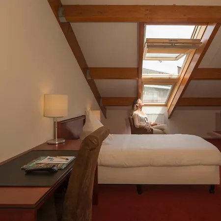 De Schildkamp Otel 4*