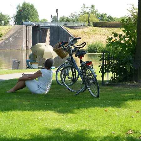 Otel De Schildkamp 4*