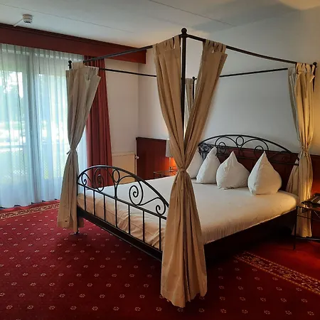 Hotel De Schildkamp 4*