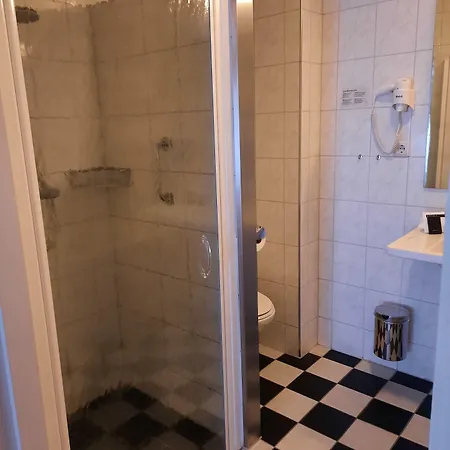 De Schildkamp 4*